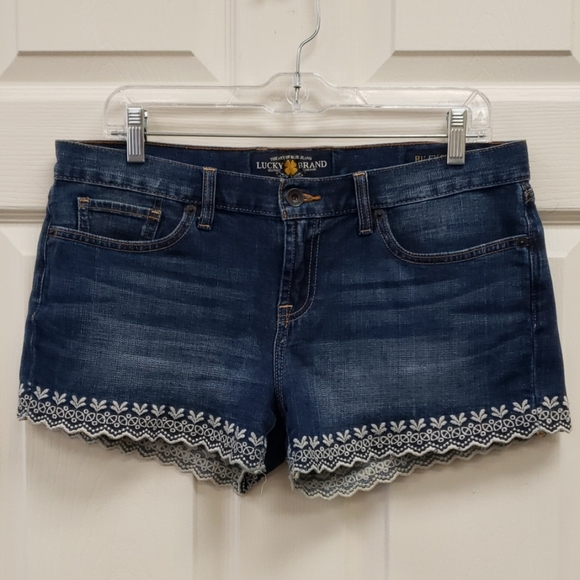 Lucky Brand Pants - Lucky Brand Riley Short Size 8 29 Lace Embroidery